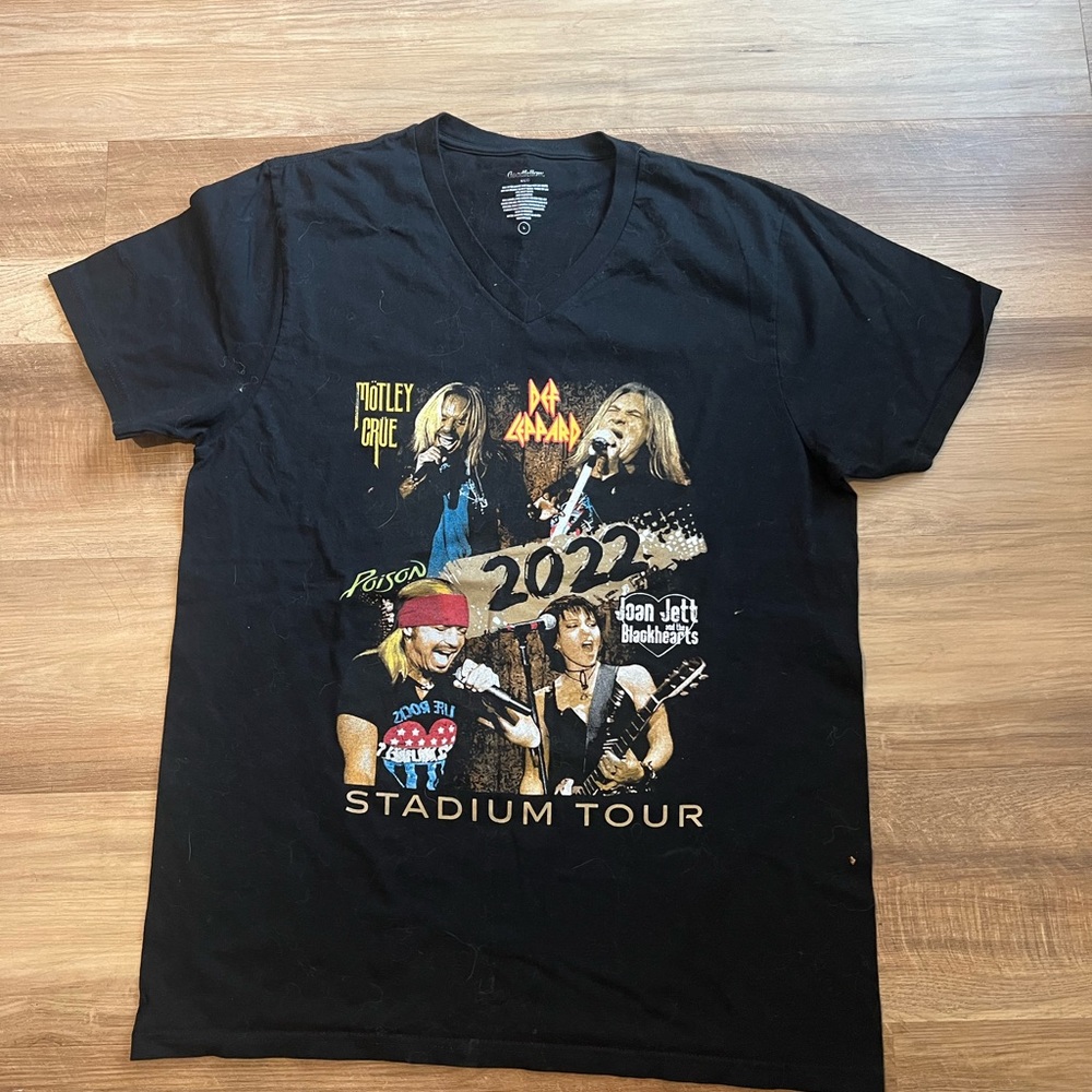 T shirt Mötley Crüe, Def Leppard, poison, Joan Jett and the black hearts